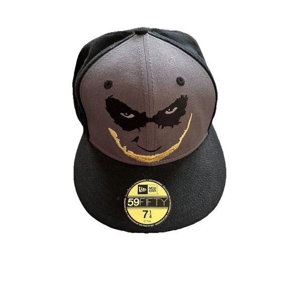 The Joker Batman "Heath Ledger" NEW ERA 59FIFTY Hat Cap Brand New Rare 7 1/4 NWT - Picture 1 of 8